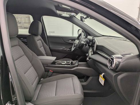 New 2026 Chevrolet Equinox LT image 21