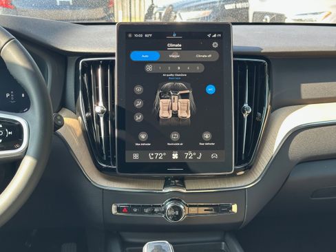 New 2026 Volvo XC60 B5 Core image 11