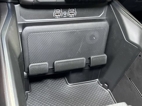 New 2026 RAM 1500 Express AWD/4WD image 29