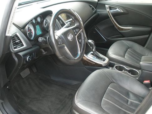 Used 2012 Buick Verano Leather FWD image 21
