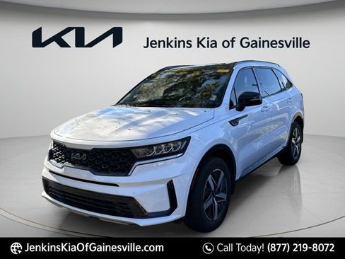 Used 2023 Kia Sorento S w/ Panoramic Sunroof Package FWD image 3