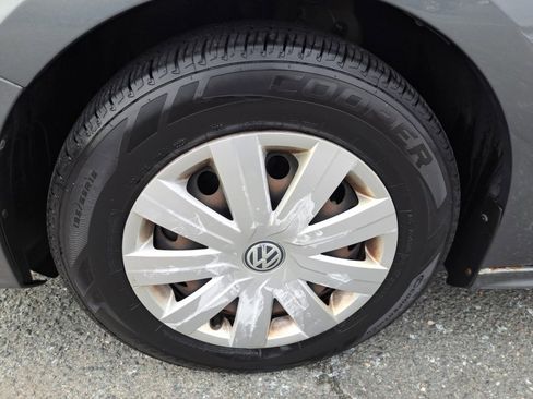 Used 2015 Volkswagen Jetta S image 26