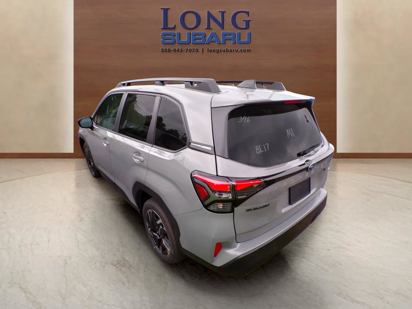 New 2026 Subaru Forester Premium AWD/4WD image 2