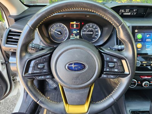 Used 2021 Subaru Crosstrek 2.5i Sport w/ Moonroof Package AWD/4WD image 9