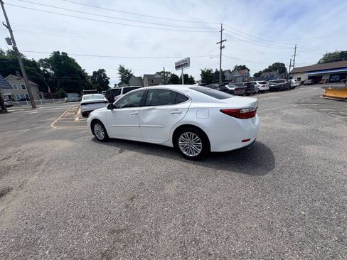 Used 2014 Lexus ES 350 w/ Luxury Package FWD image 53