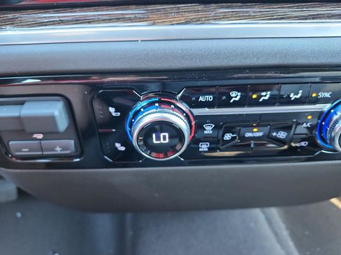 New 2026 GMC Sierra 1500 SLE AWD/4WD image 16