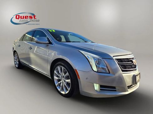 Used 2017 Cadillac XTS Luxury FWD image 1