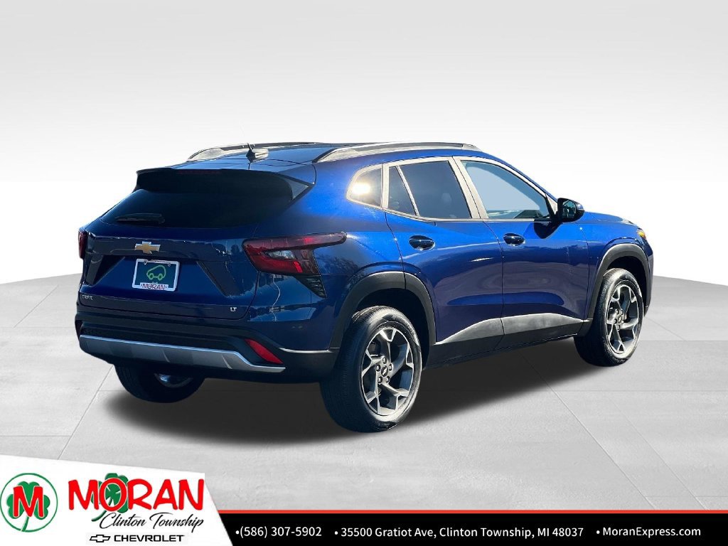 Certified 2024 Chevrolet Trax LT w/ Driver Confidence Package FWD image 5