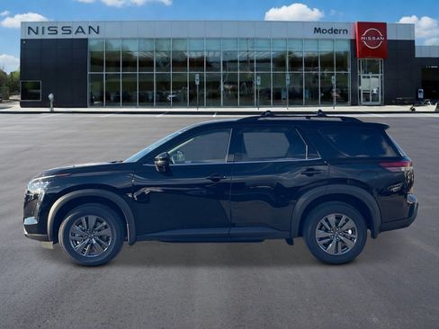 New 2026 Nissan Pathfinder SV FWD image 2
