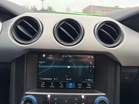 Used 2017 Ford Mustang Premium RWD image 18