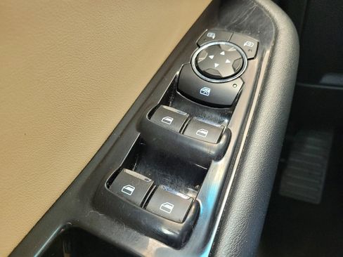 Used 2020 Ford Edge SEL w/ Convenience Package FWD image 27