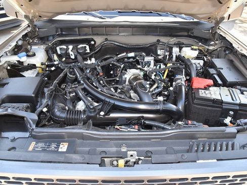 Certified 2025 Ford Bronco Badlands image 46