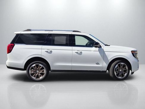 New 2026 Ford Expedition King Ranch AWD/4WD image 3