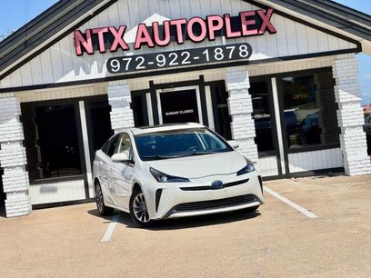 Used 2019 Toyota Prius XLE