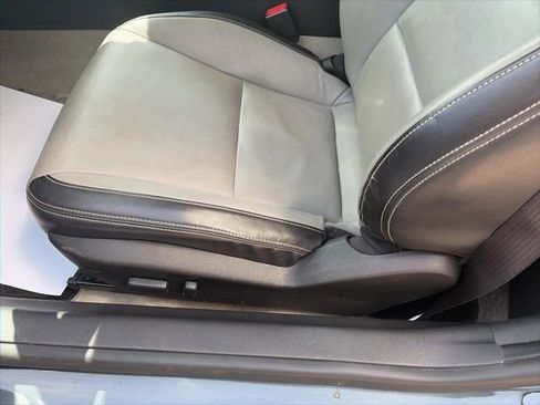 Used 2010 Chevrolet Camaro LT RWD image 9
