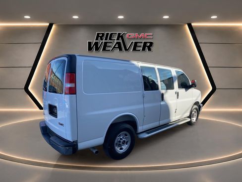Used 2025 GMC Savana 2500 w/ Driver Convenience Package RWD image 6