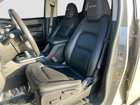 Used 2021 Chevrolet Colorado ZR2 image 21