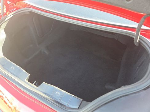 Used 2022 Chevrolet Camaro SS RWD image 15