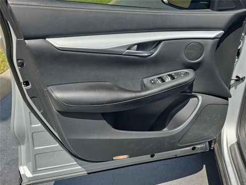 Used 2020 INFINITI QX50 Luxe w/ Navigation Package image 16