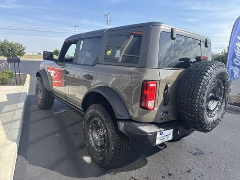 New 2025 Ford Bronco Big Bend w/ Black Diamond Package image 23