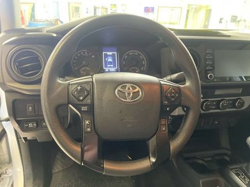 Used 2023 Toyota Tacoma SR AWD/4WD image 11