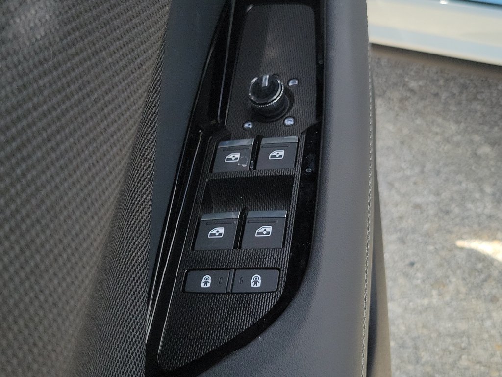 New 2026 Audi Q3 quattro 2.0T AWD/4WD image 21