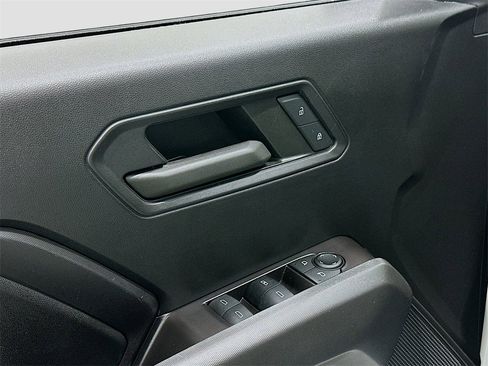 Used 2024 Chevrolet Colorado Trail Boss image 18