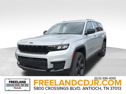 New 2025 Jeep Grand Cherokee L Altitude AWD/4WD image 7