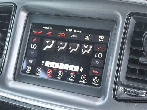 Used 2019 Dodge Challenger SXT RWD image 17