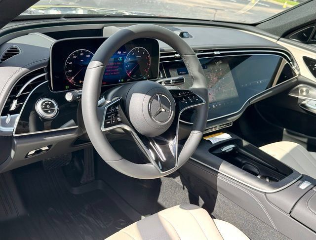 New 2027 Mercedes-Benz E 450 4MATIC Sedan image 17