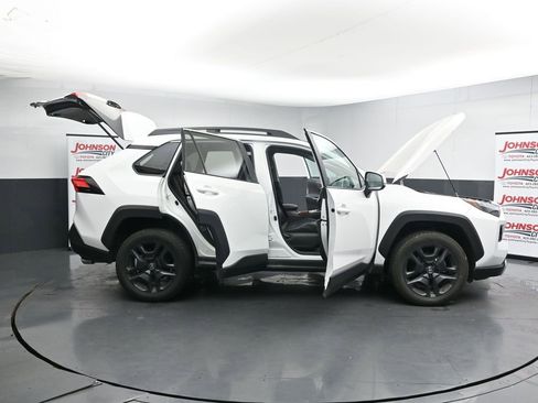 Used 2024 Toyota RAV4 Adventure image 27
