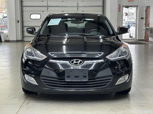 Used 2015 Hyundai Veloster RE:FLEX Edition image 6