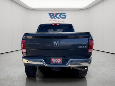 Used 2017 RAM 2500 Tradesman w/ Chrome Appearance Group AWD/4WD image 4