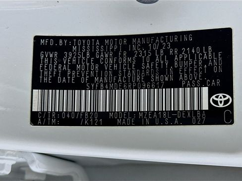 Used 2024 Toyota Corolla LE FWD image 12