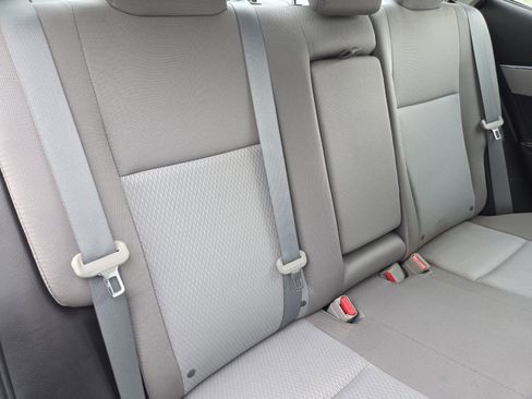 Used 2016 Toyota Corolla LE FWD image 23