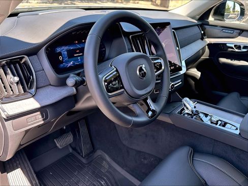 New 2026 Volvo XC90 T8 Ultra AWD/4WD image 8