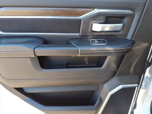 Used 2022 RAM 2500 Laramie image 33