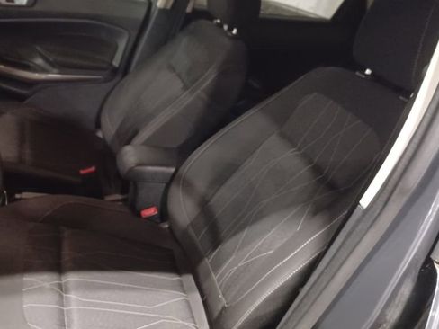 Used 2020 Ford EcoSport SE w/ SE Convenience Package image 5