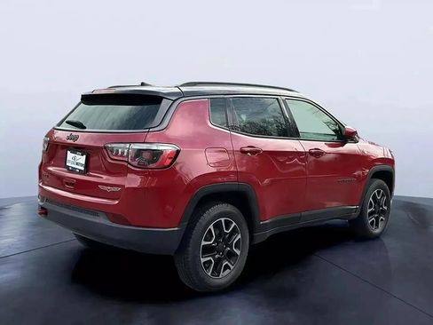 Used 2019 Jeep Compass Trailhawk AWD/4WD image 5