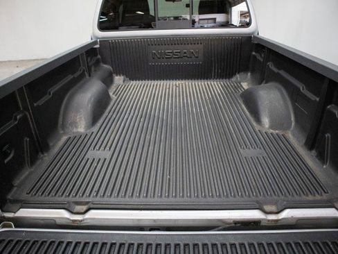 Used 2020 Nissan Frontier SV w/ SV Utility Package image 7