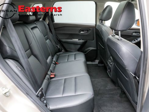 Used 2022 Nissan Rogue SL image 22