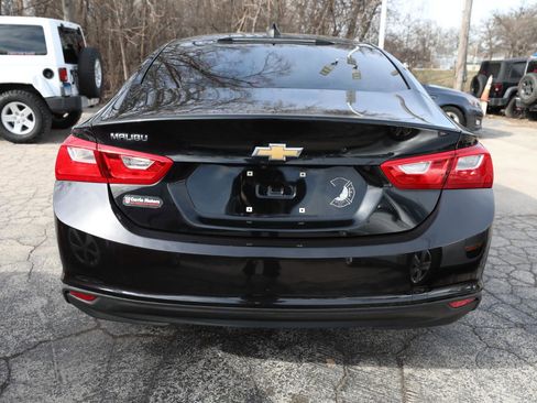 Used 2018 Chevrolet Malibu LS w/ LPO, Convenience Package 1 image 7