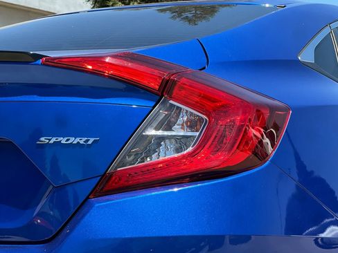 Used 2019 Honda Civic Sport image 33