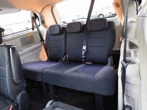 Used 2010 Dodge Grand Caravan SXT w/ Family Value Group image 7