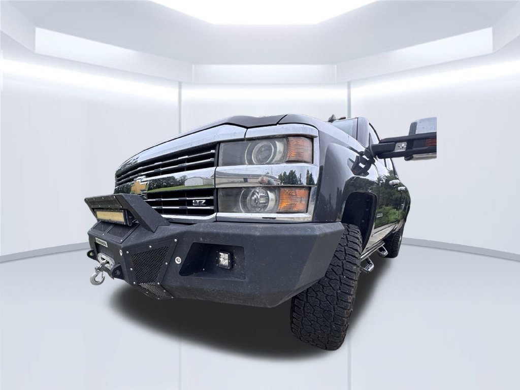 Used 2015 Chevrolet Silverado 3500 LTZ w/ Duramax Plus Package AWD/4WD image 19