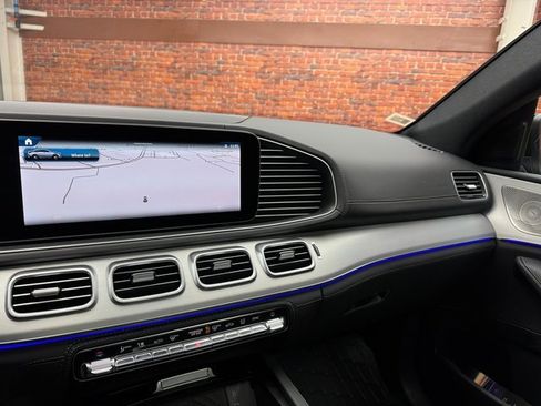 New 2026 Mercedes-Benz GLE 53 AMG 4MATIC Coupe image 17