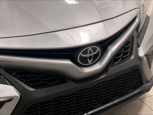 Used 2023 Toyota Camry SE image 31