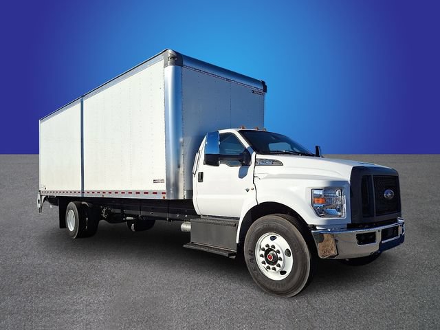 Used 2023 Ford F650 2WD Regular Cab Super Duty image 3