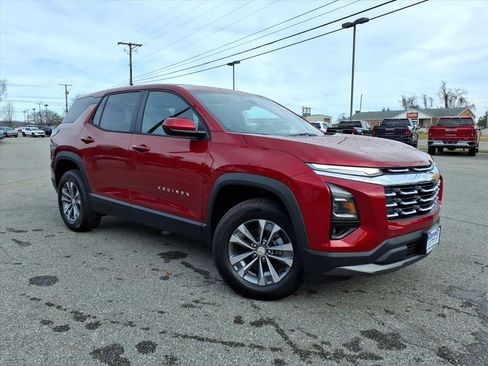 New 2026 Chevrolet Equinox LT w/ Safety and Technology Package image 2