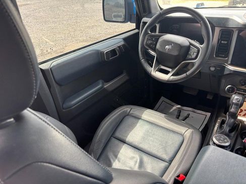 Used 2022 Ford Bronco Outer Banks image 13